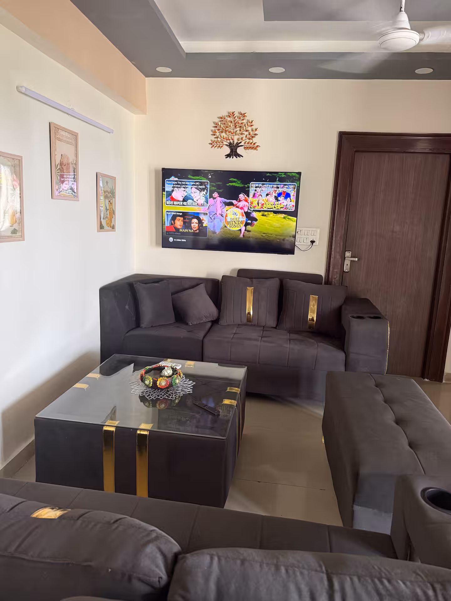 3 bhk,4AC flat near max hospital Vaishali — Ghaziabad, Uttar Pradesh