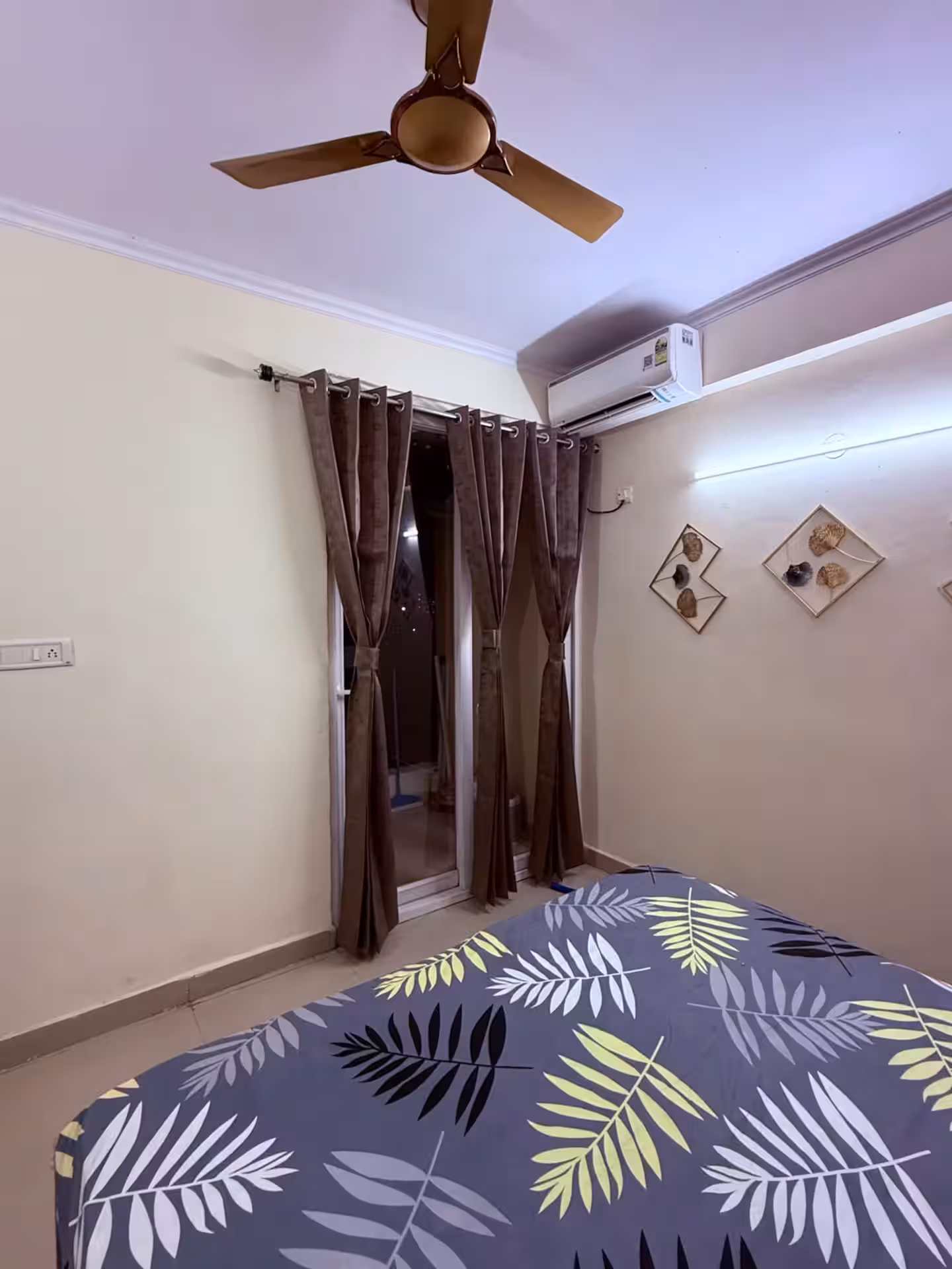 Luxury fully AC 2 bhk flat near max hospital — view 37