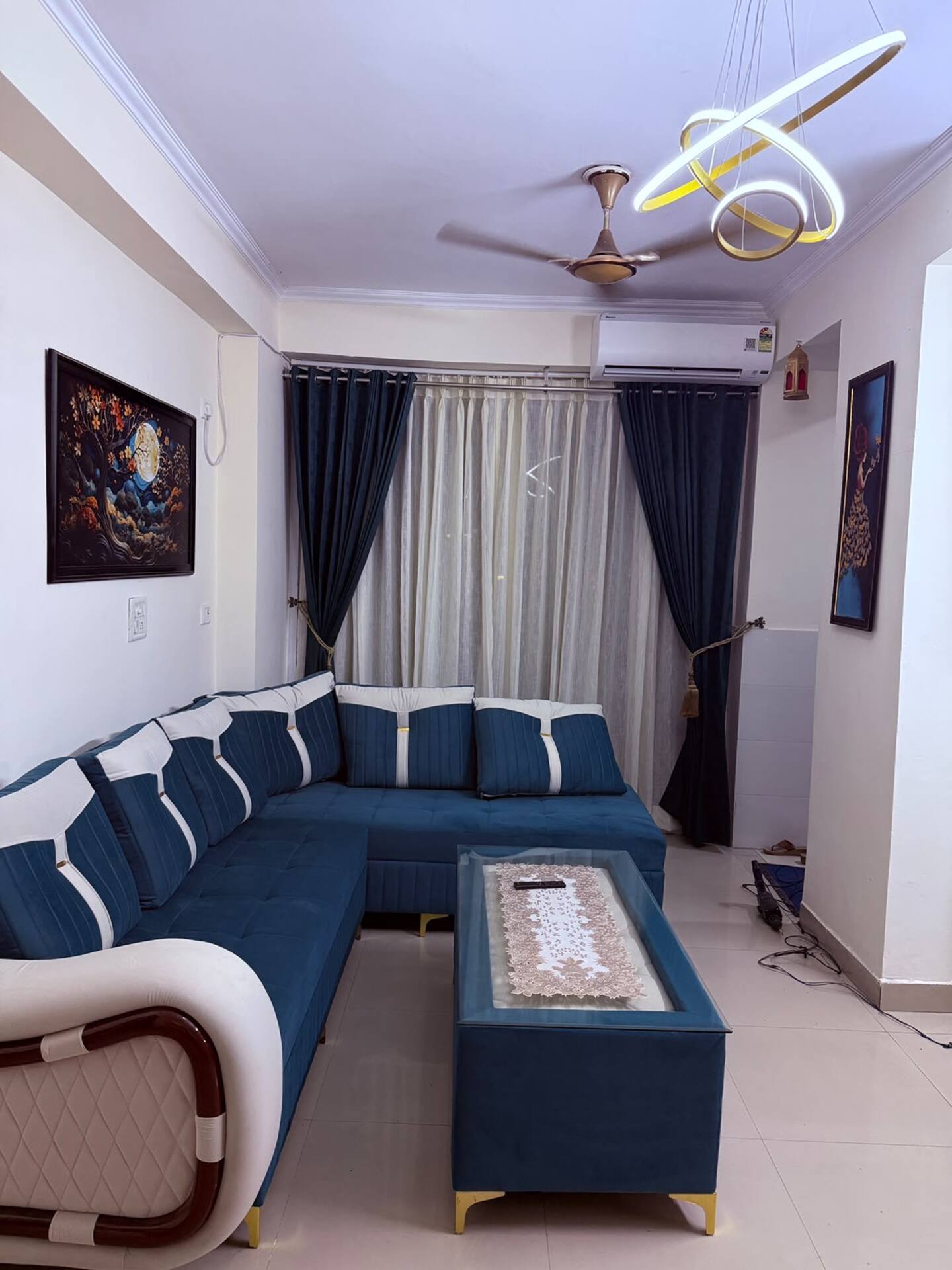 Luxury fully AC 2 bhk flat near max hospital — Ghaziabad, Uttar Pradesh