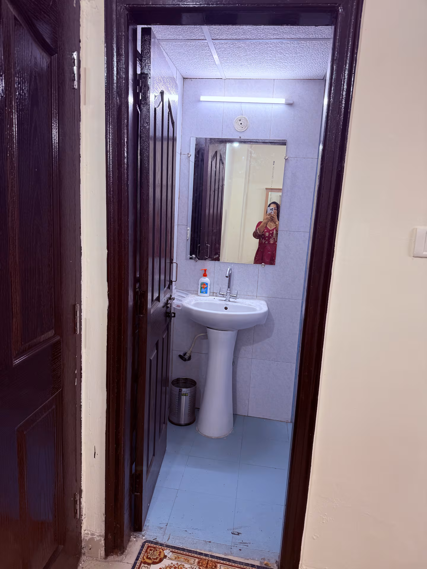 Luxury fully AC 2 bhk flat near max hospital — view 26